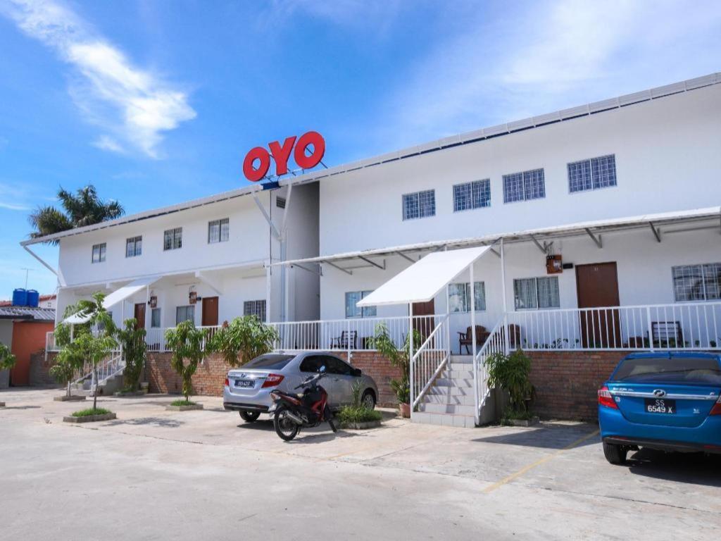 Oyo 44011 Weng Bee Guest House Kota Kinabalu Bagian luar foto